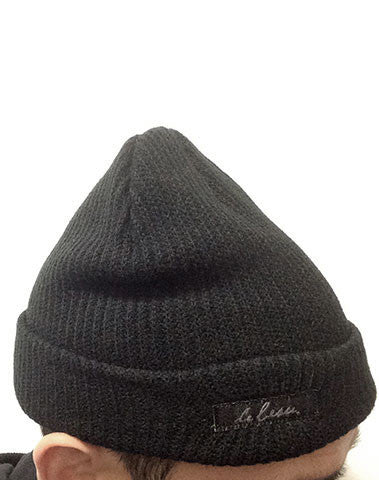 BLACK BEANIE